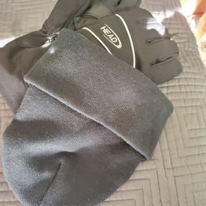 HEAD GLOVES AND HAT